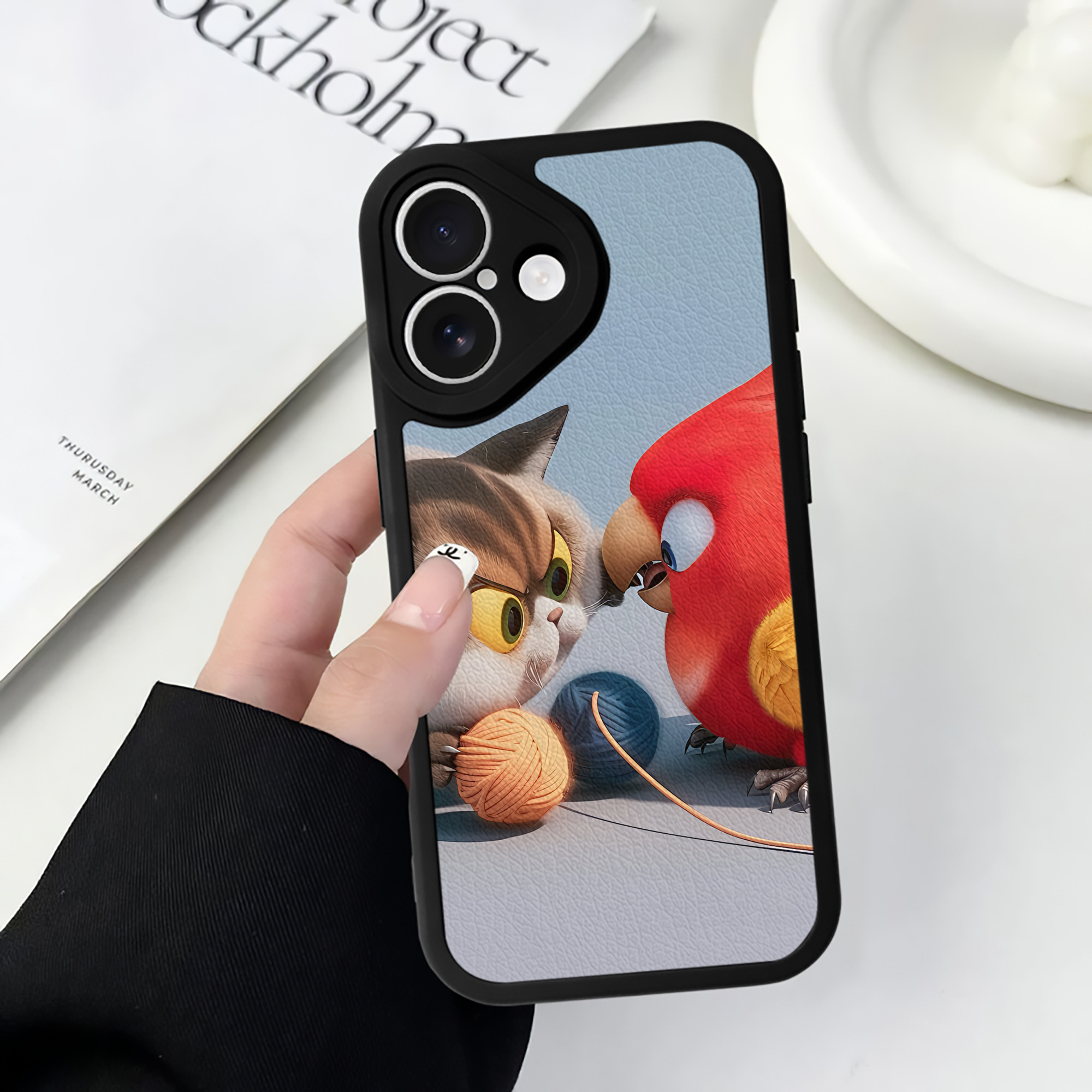（画像用） Angry Birds アングリーバード 【iPhone 16シリーズ対応】シリコンスマホケース（レザー調） 材質：シリコン